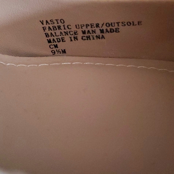 Charles David chunky heeled snake print shoes - Picture 8 of 8